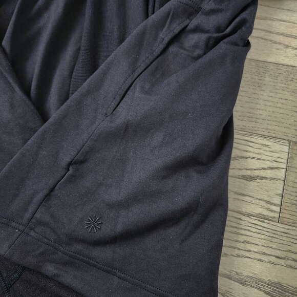 Athleta Pranayama Restore Wrap small - Picture 8 of 9